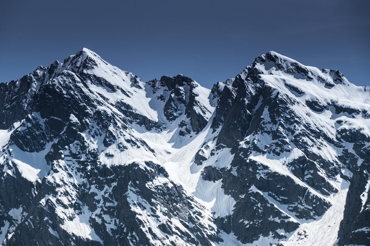 Crampons et piolet sur le GR20 : en as-tu vraiment besoin ?
