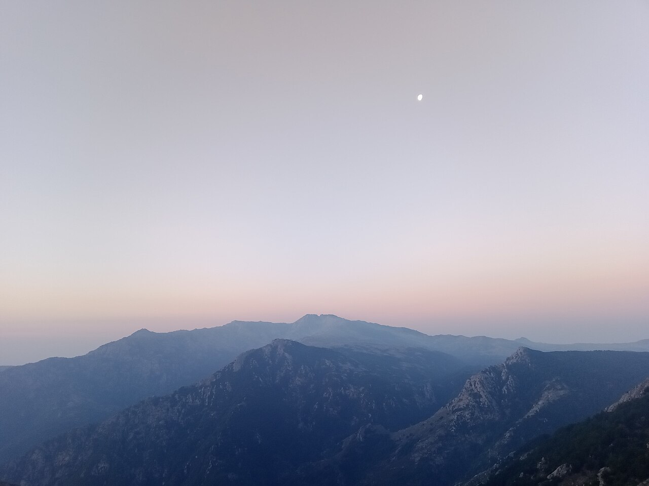 Lever de soleil au Monte Incudine, zone sauvage