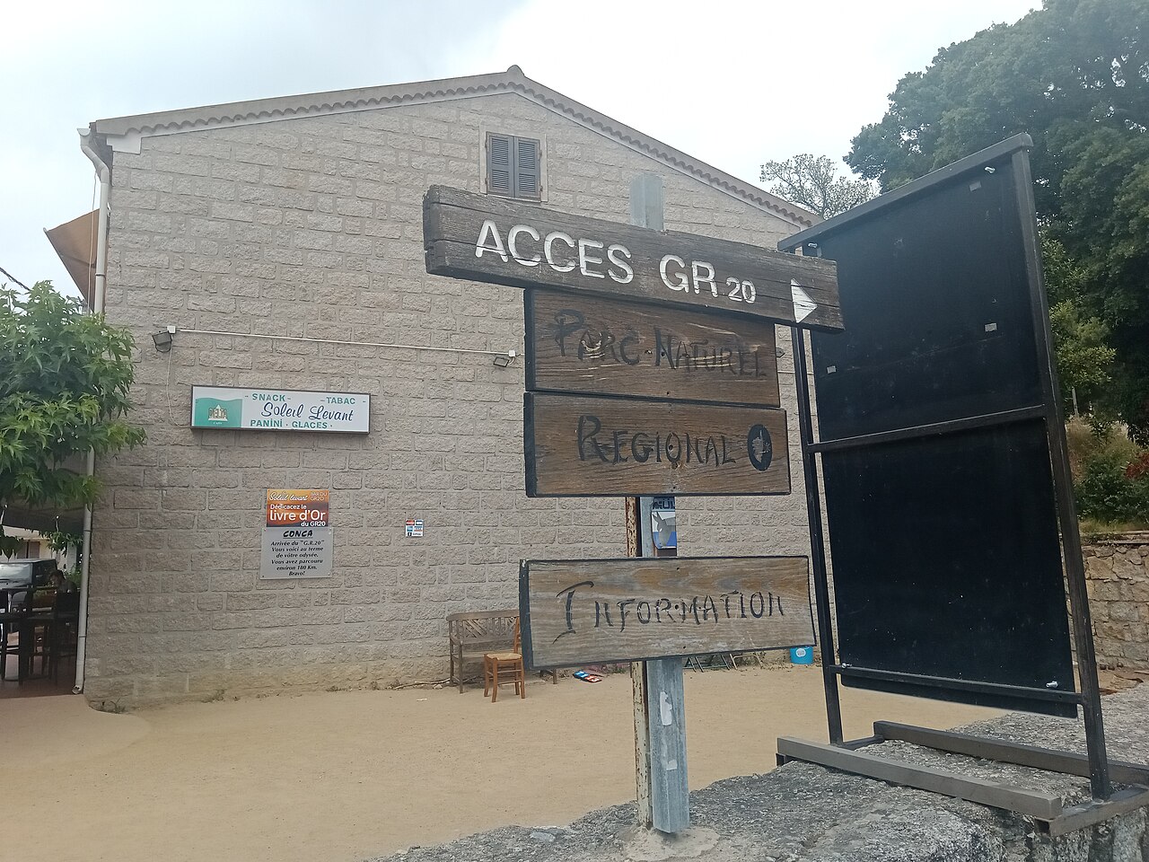 Panneau d'arrivée à Conca, fin du GR20